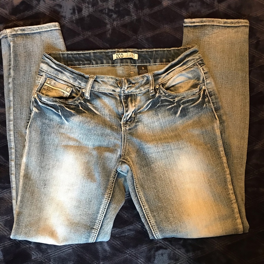 ZCO light wash skinny jeans size 9